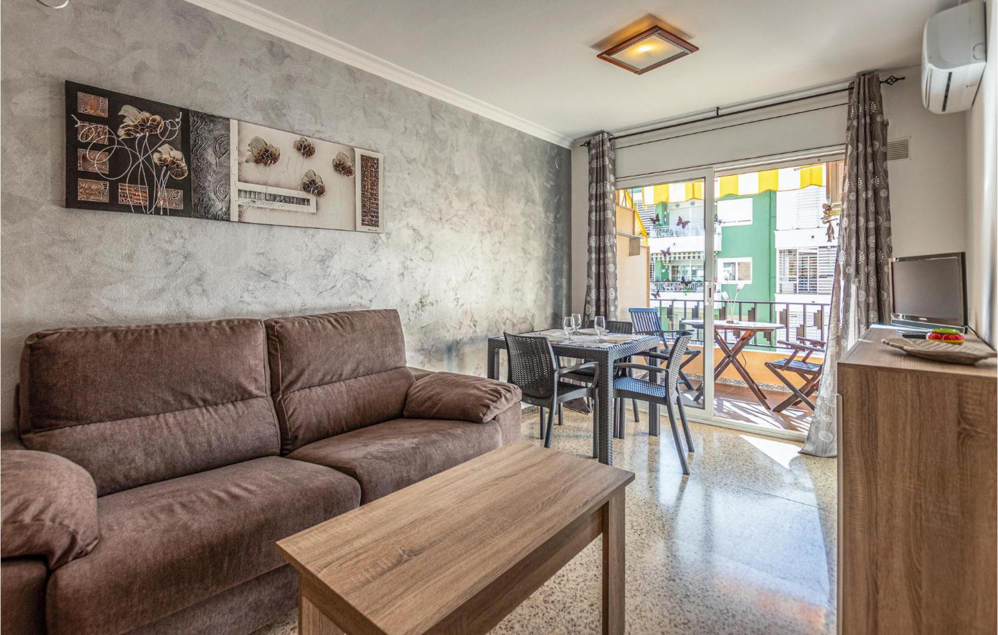 1 Bedroom Nice Apartment In Pineda De Mar Exteriér fotografie